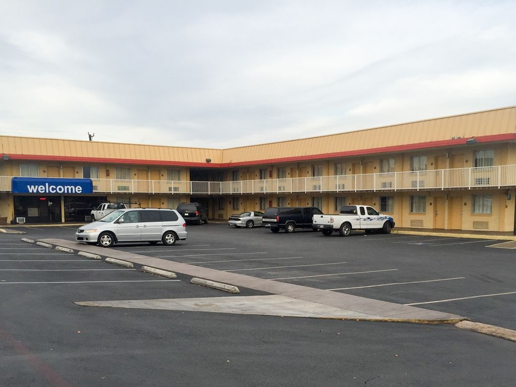 Motel 6 San Antonio Tx I10 West מראה חיצוני תמונה