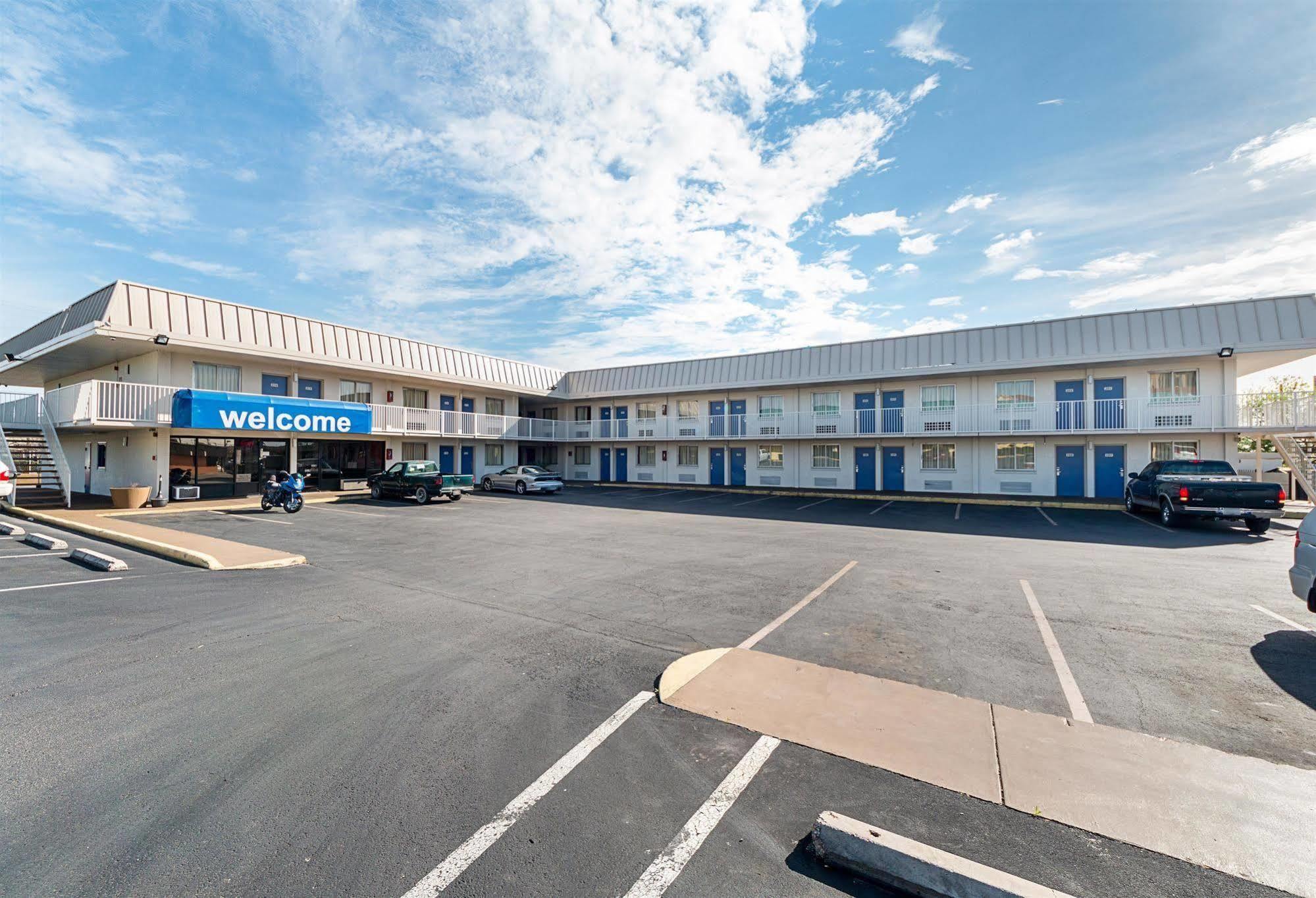 Motel 6 San Antonio Tx I10 West מראה חיצוני תמונה